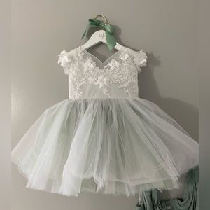 Flower girl dress 3T sage green